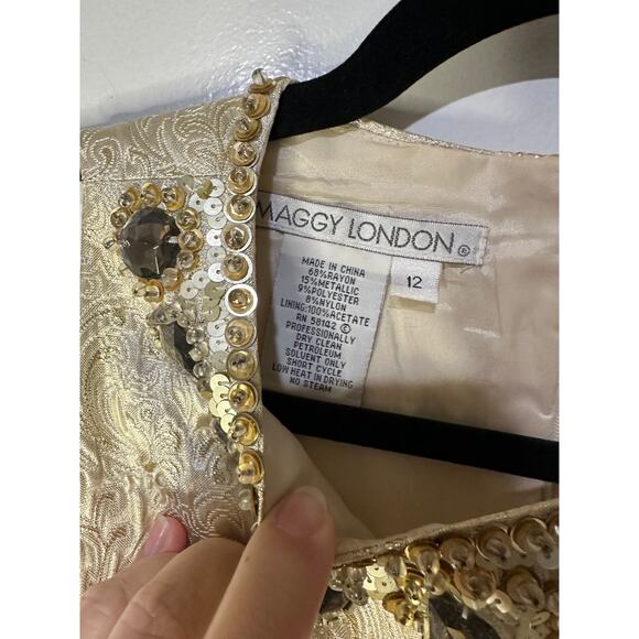 Maggy London Womens Gold & Cream Jacquard Weave Embellished Shift Dress Size 12 - Picture 2 of 5
